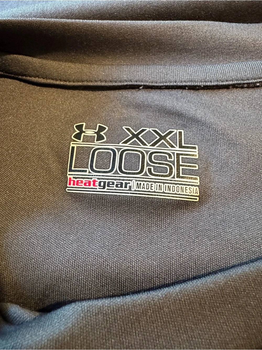 Under Armour Air Force Heat Gear Loose Fit Men’s Short Sleeve Shirt XXL Used